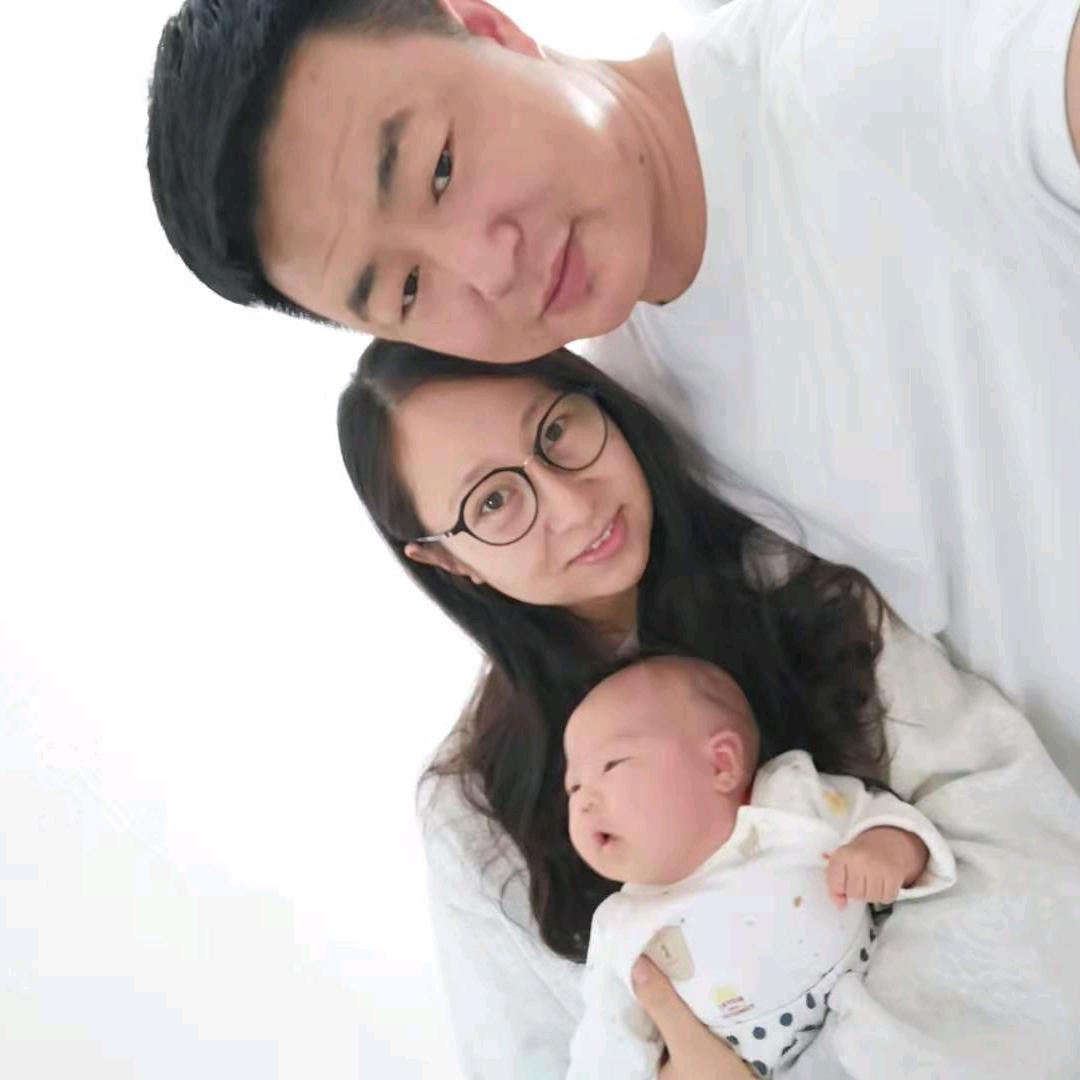 小小美🏀打篮球