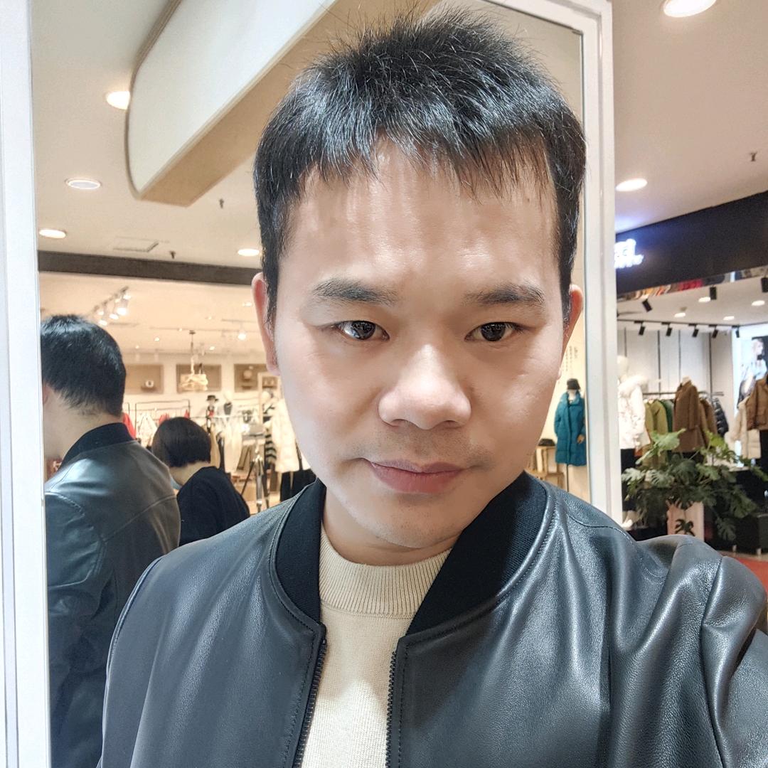 谢一铭