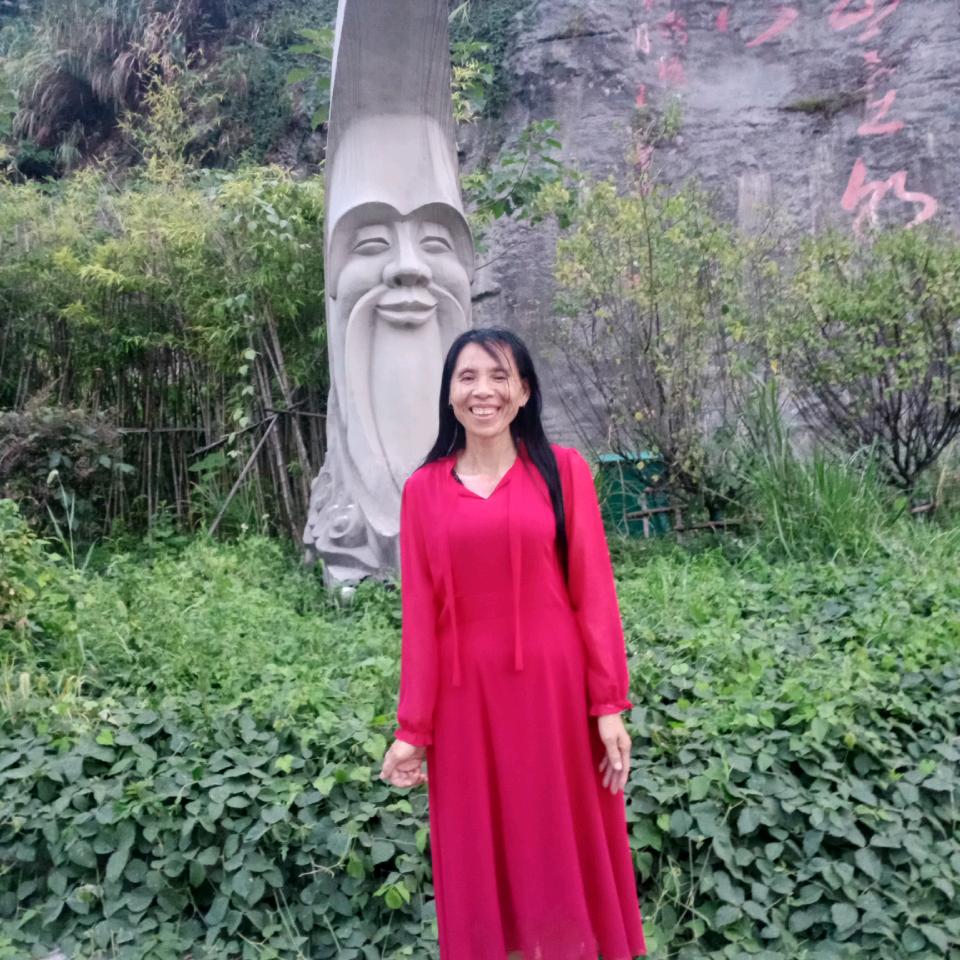 诸葛春仙