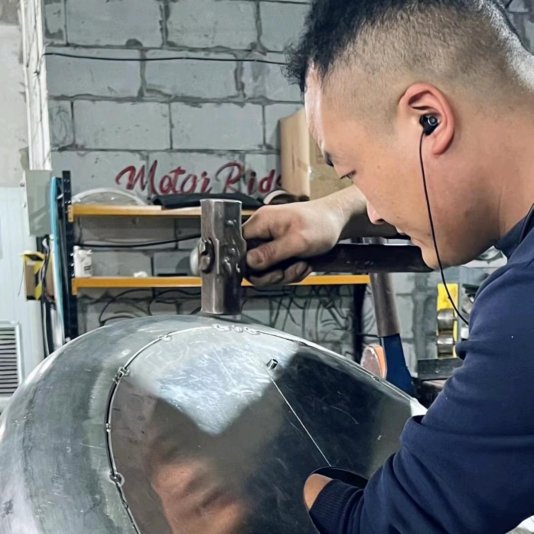 刘铁匠（复古改装）