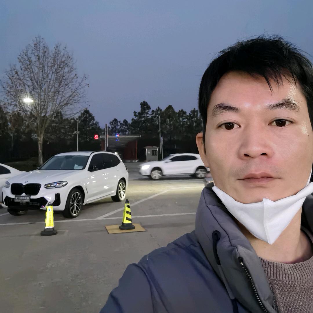 新郑市龙湖镇兴煌洁具批发商行