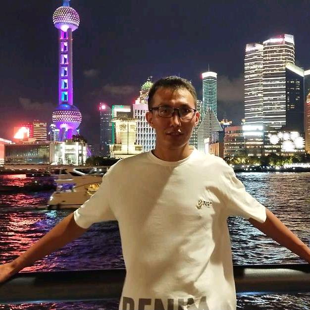 平凡柯男