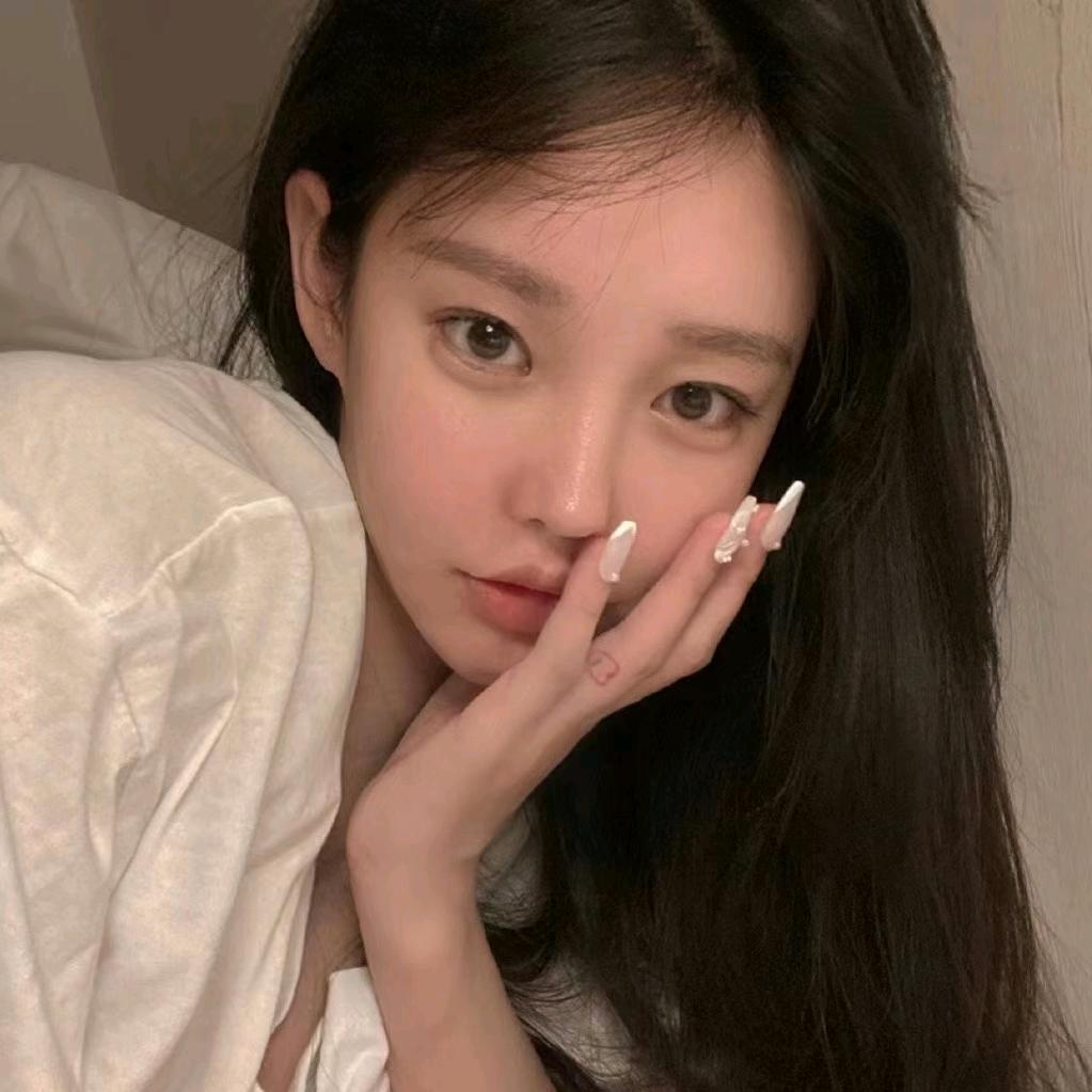 璐 .