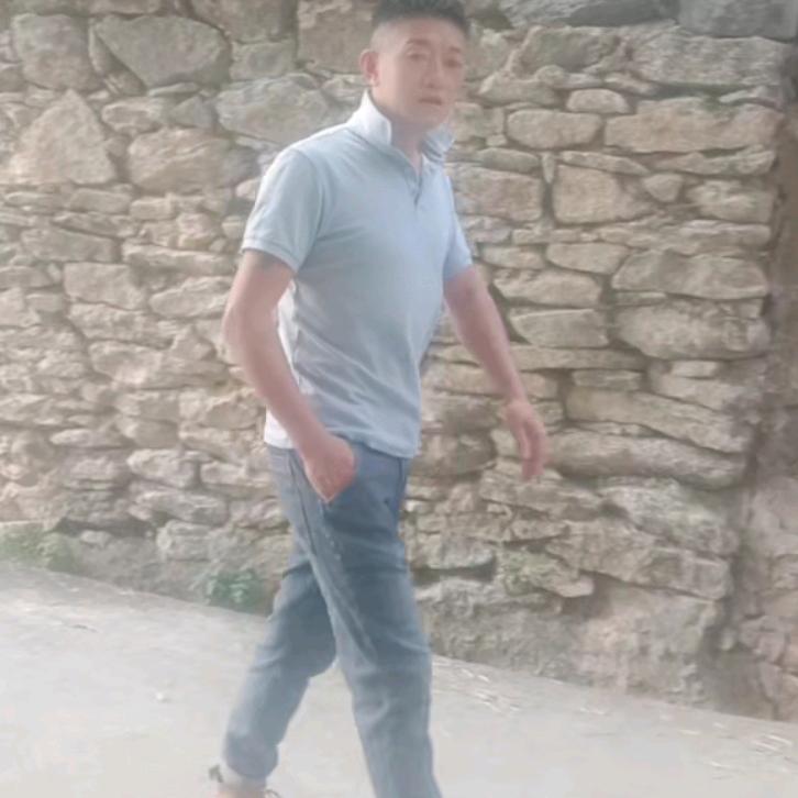 独自慢步