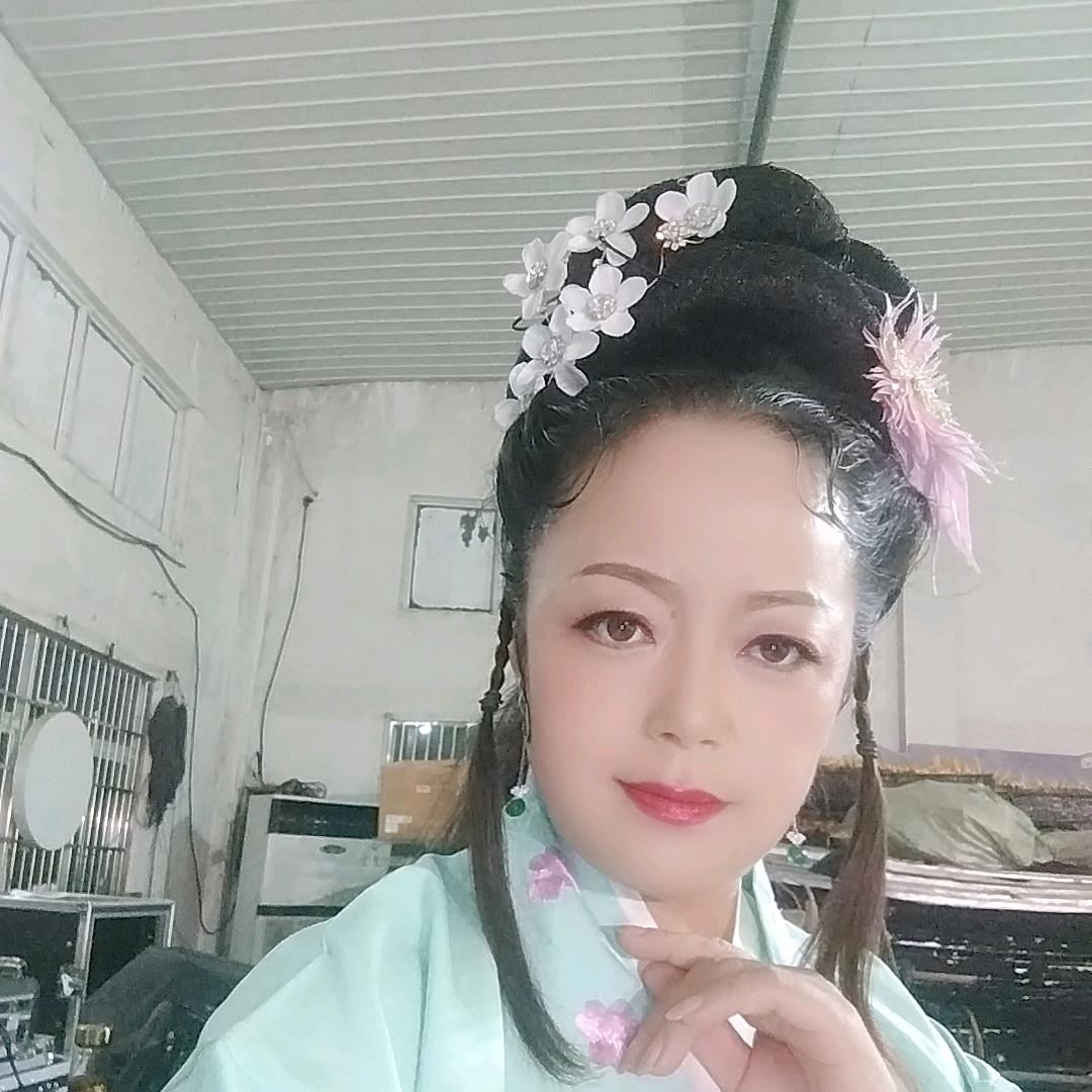 民间小调刘琴