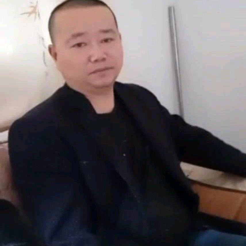 广阔