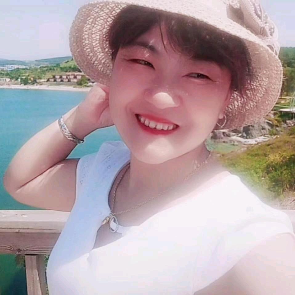 孜婕