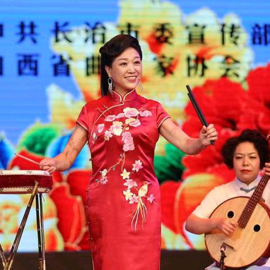 胡晚红长子鼓书