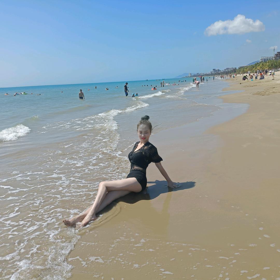 海城蘑菇屋日租公寓