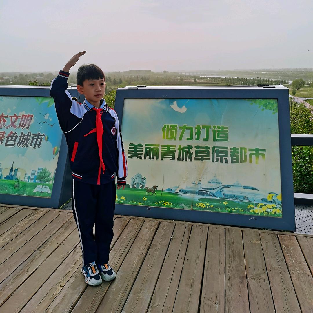 磊磊的宝藏男孩（糖同学）
