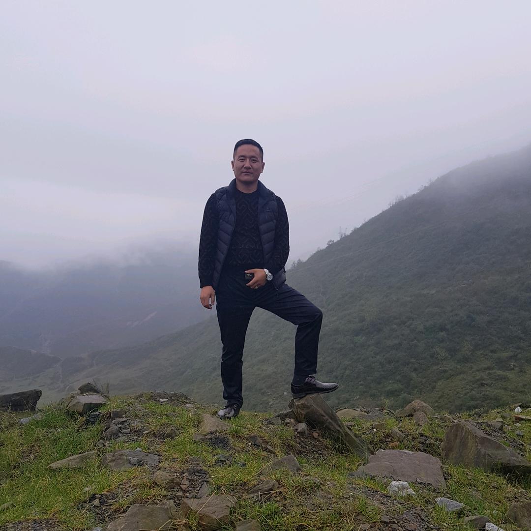 凉山潇洒哥