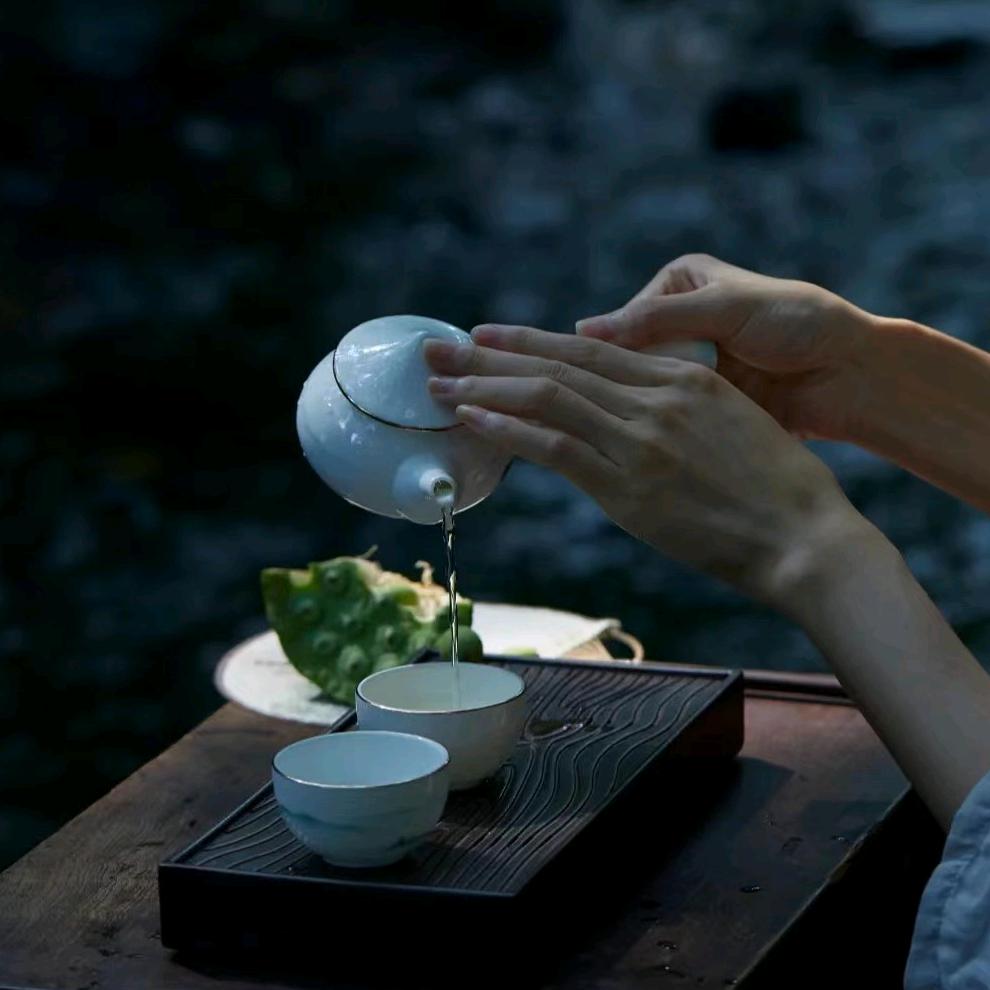 鱼竟喜茶空间
