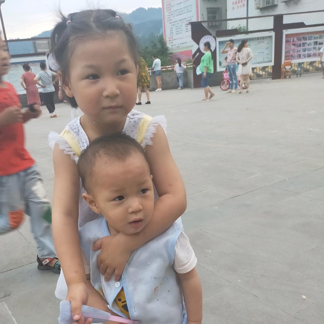 王后余生，只♥自己