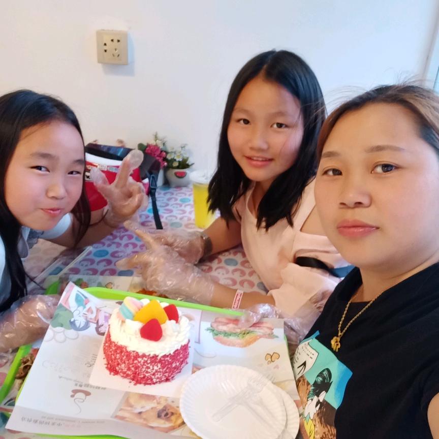 做个单身妈妈真的不容易。