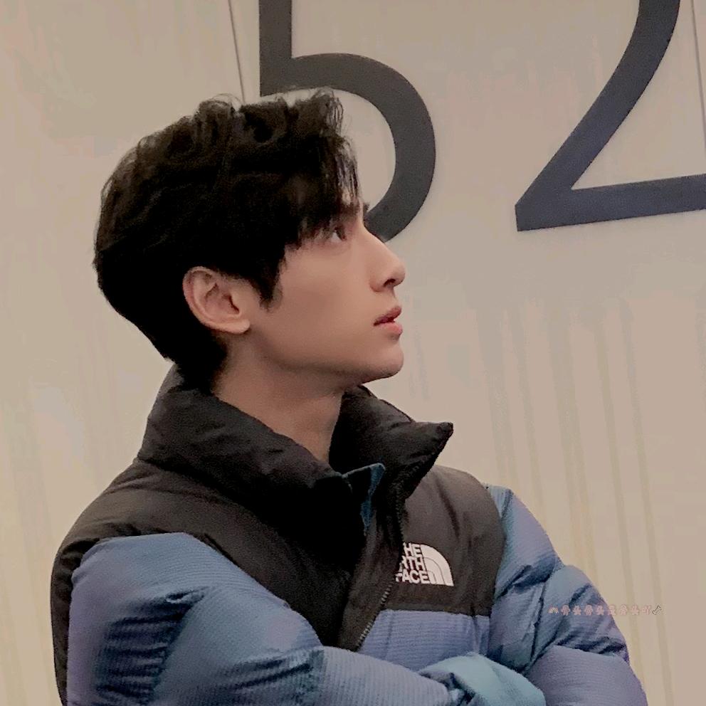 骨头骨头是骨头吖（见过106次罗云熙版）