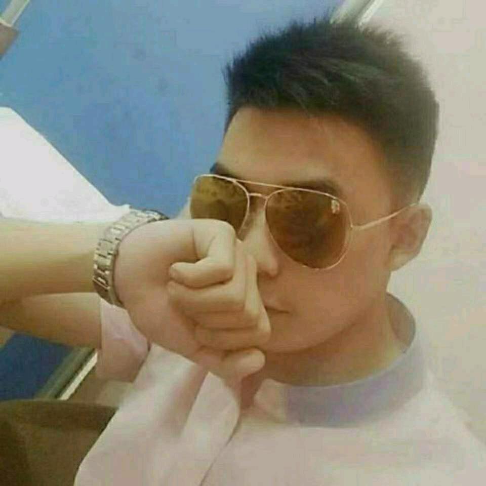 两行泪，美如花