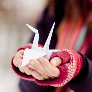 做个明媚的女子