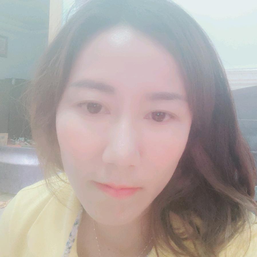 何大小姐🍓🍓