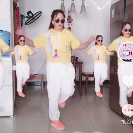 爱跳曳步舞的货车妹