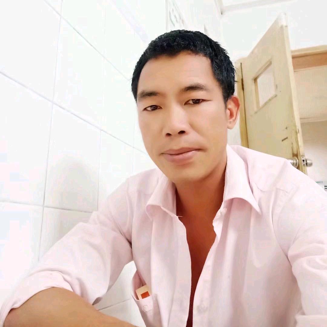 寒江孤影