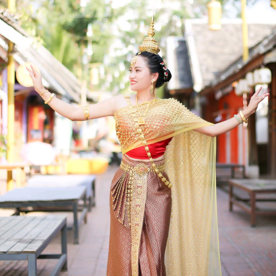 七彩版纳