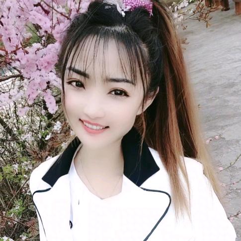 🕊️糖宝儿爱吃糖🕊️