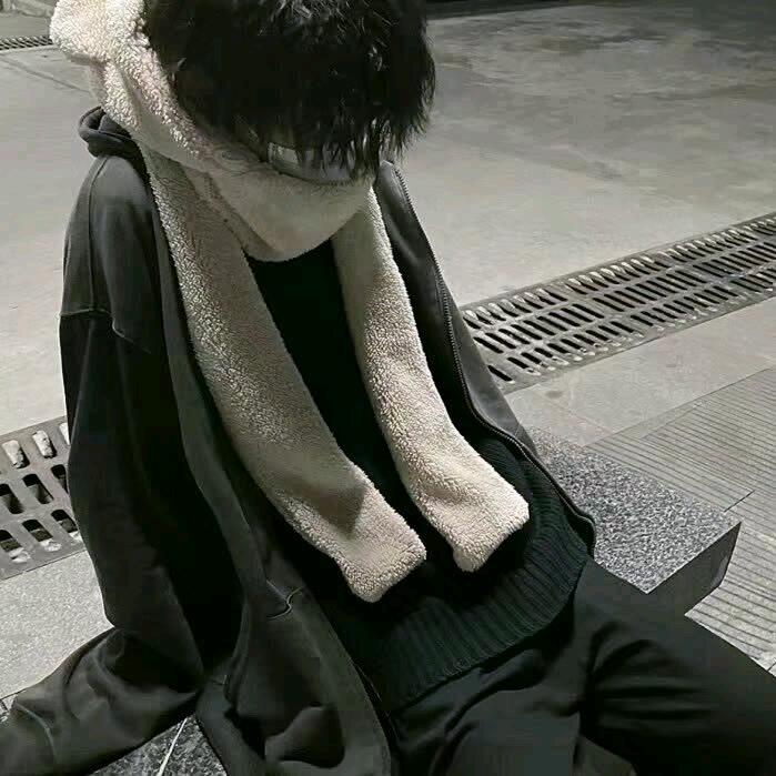 故人树下泣