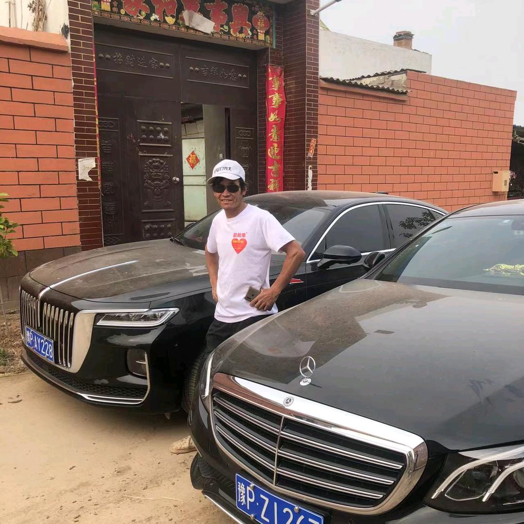 吴老大吴老二:他爸