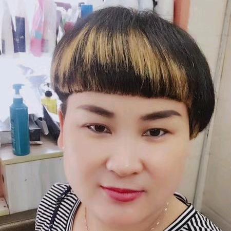 建霞美发工作室