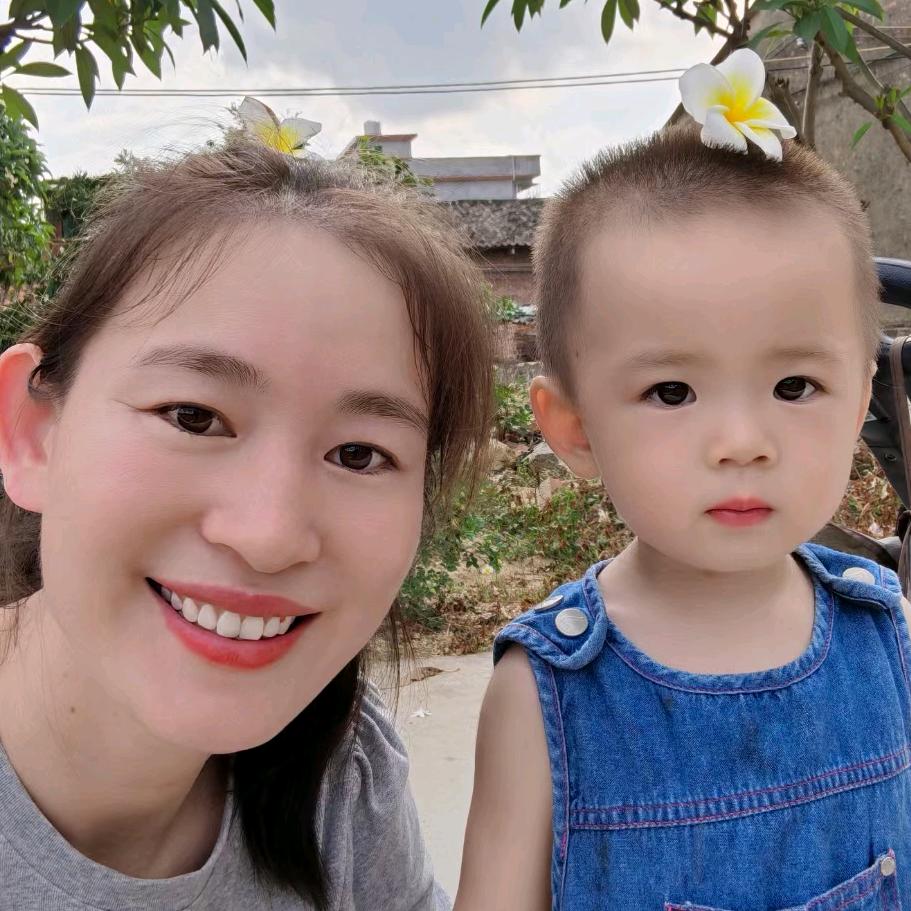 石湾大宝小贝婴童店