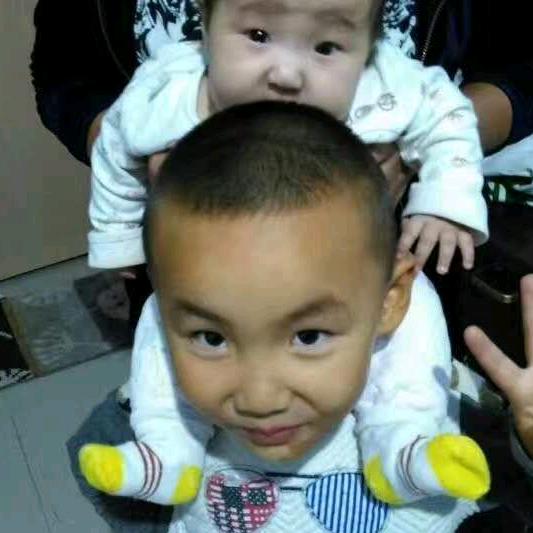东乌 钢哥