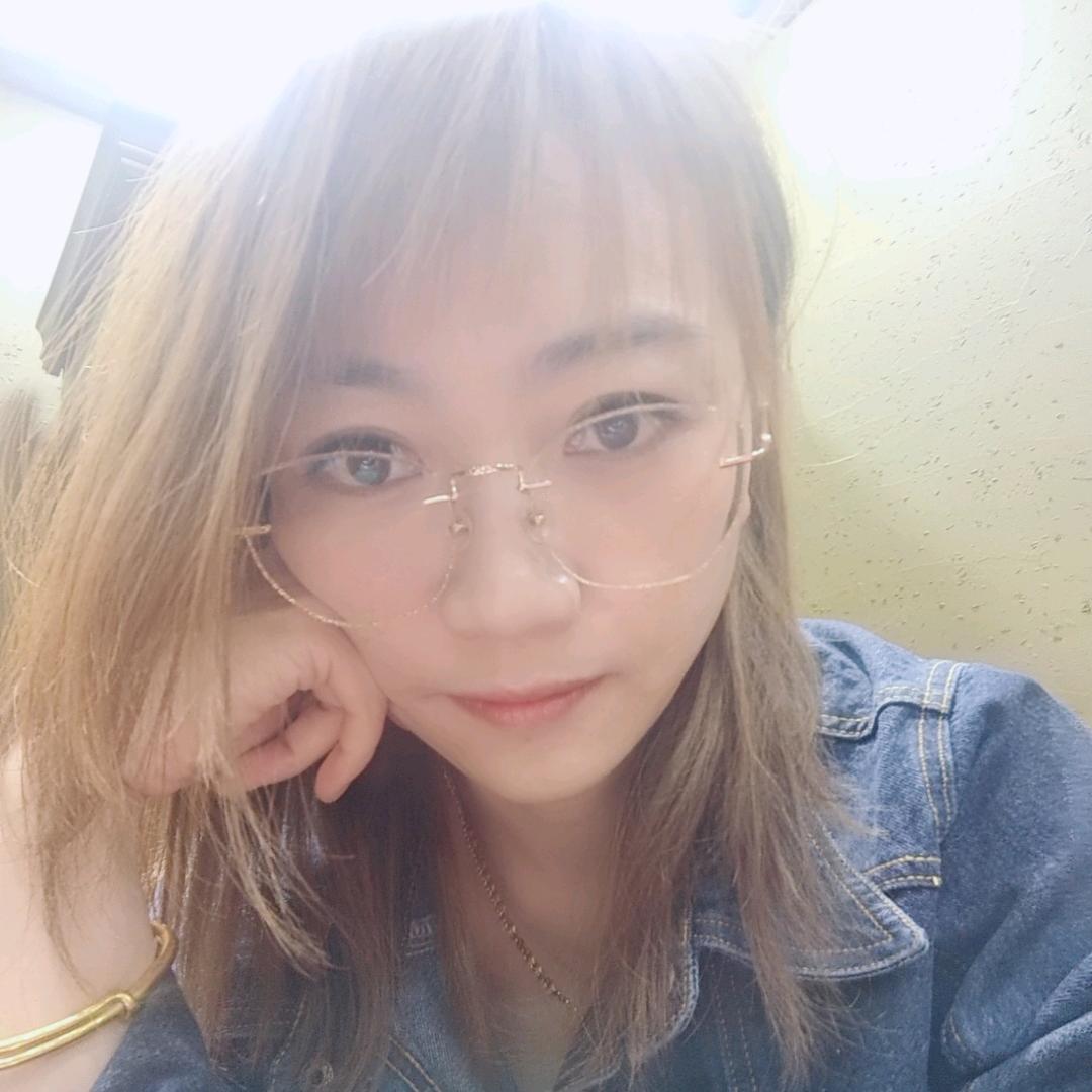 满洲里通信小胖妞