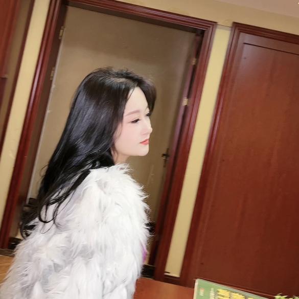 汤汤召你呢