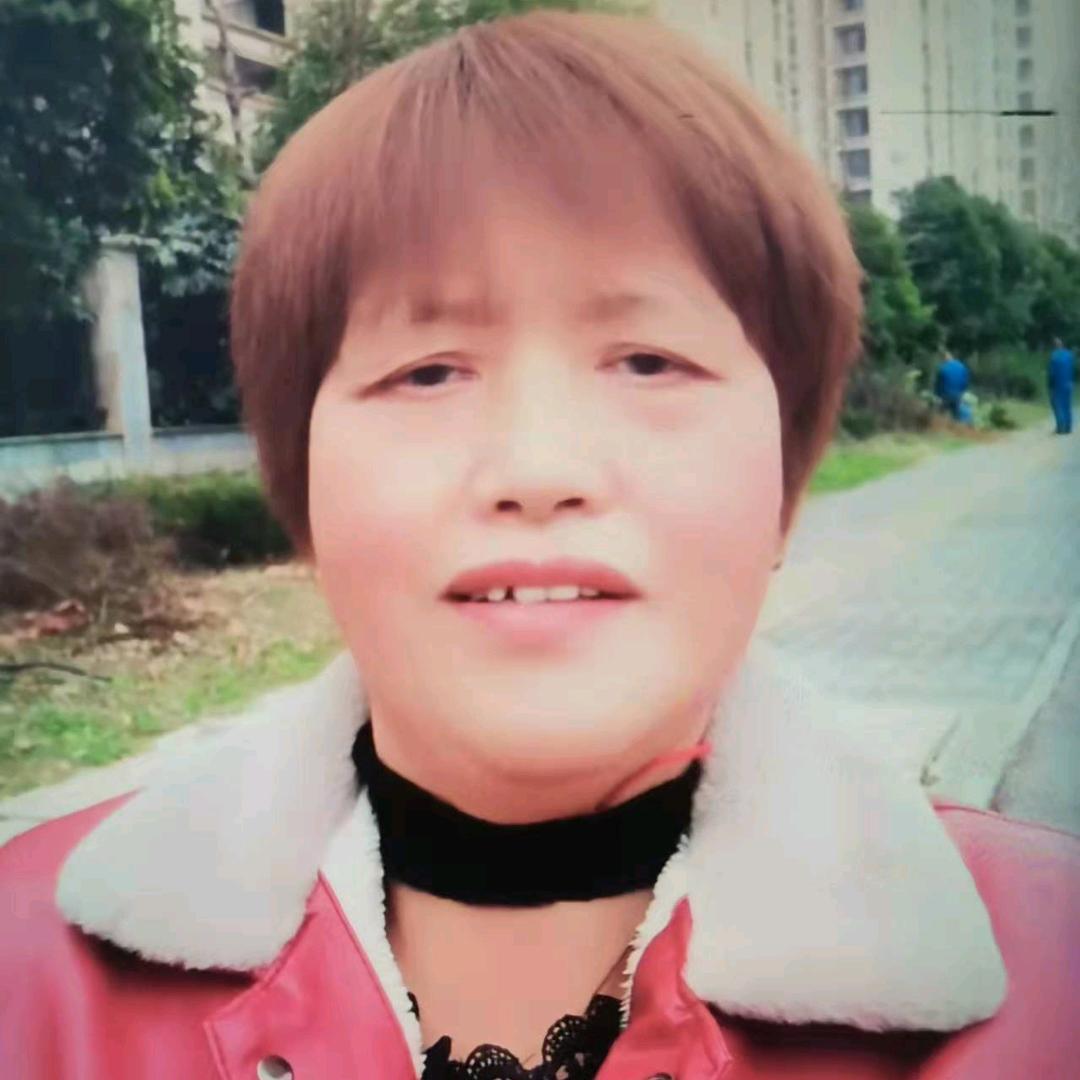 农村大姐（老何）