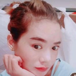 还是一个人
