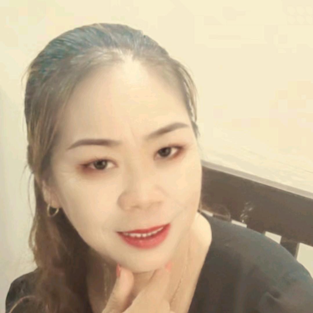 凤姐。