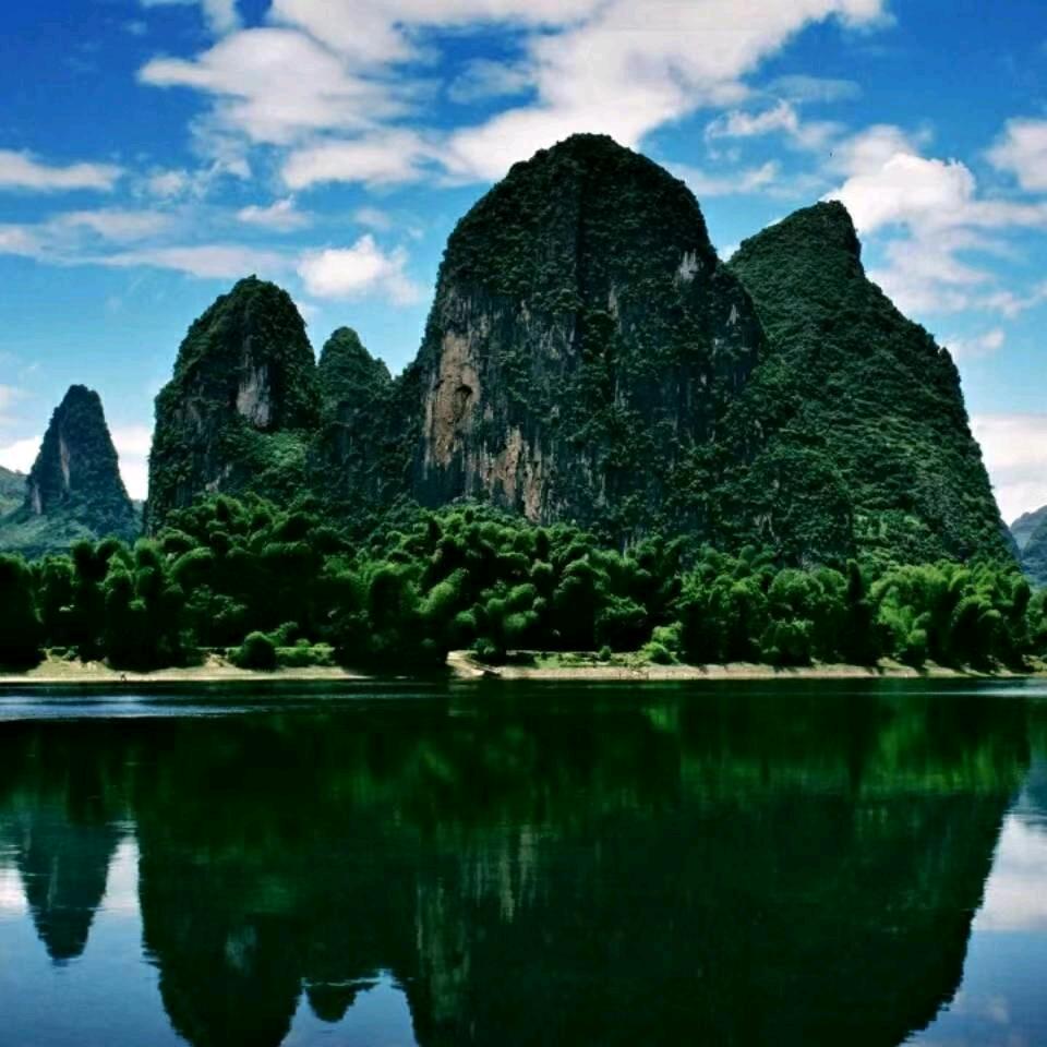 伍湖四海