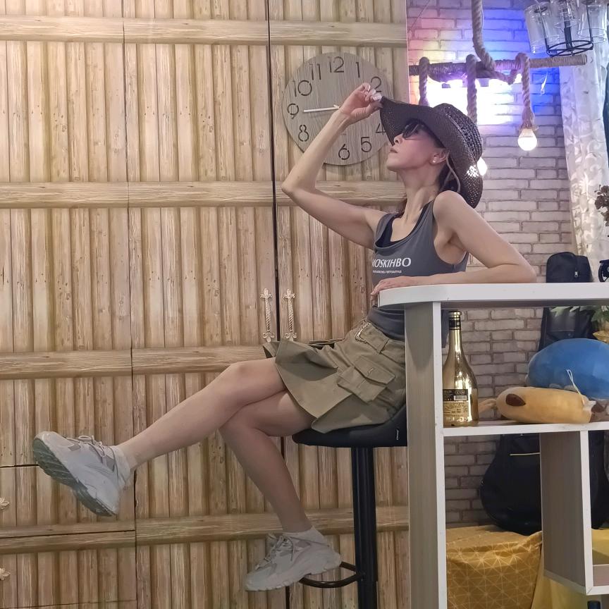 韦小小