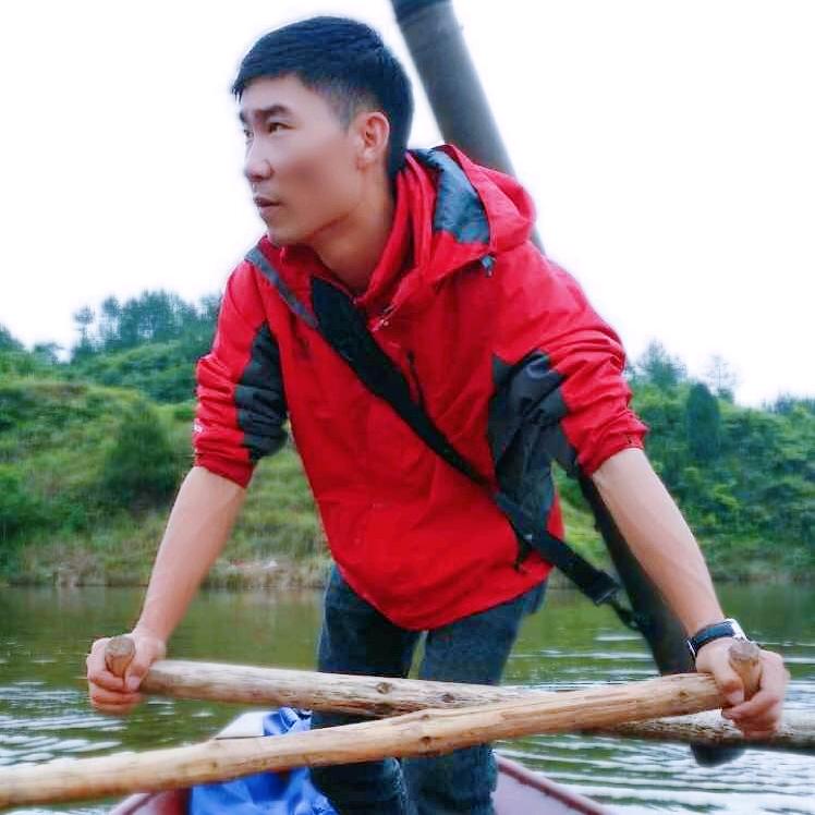 何林钓鱼
