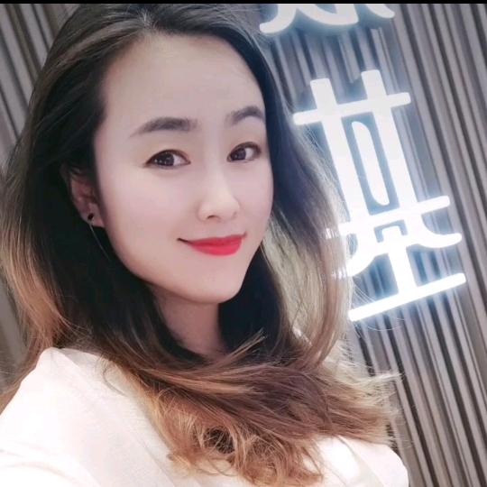 百货大楼五星店长玉敏