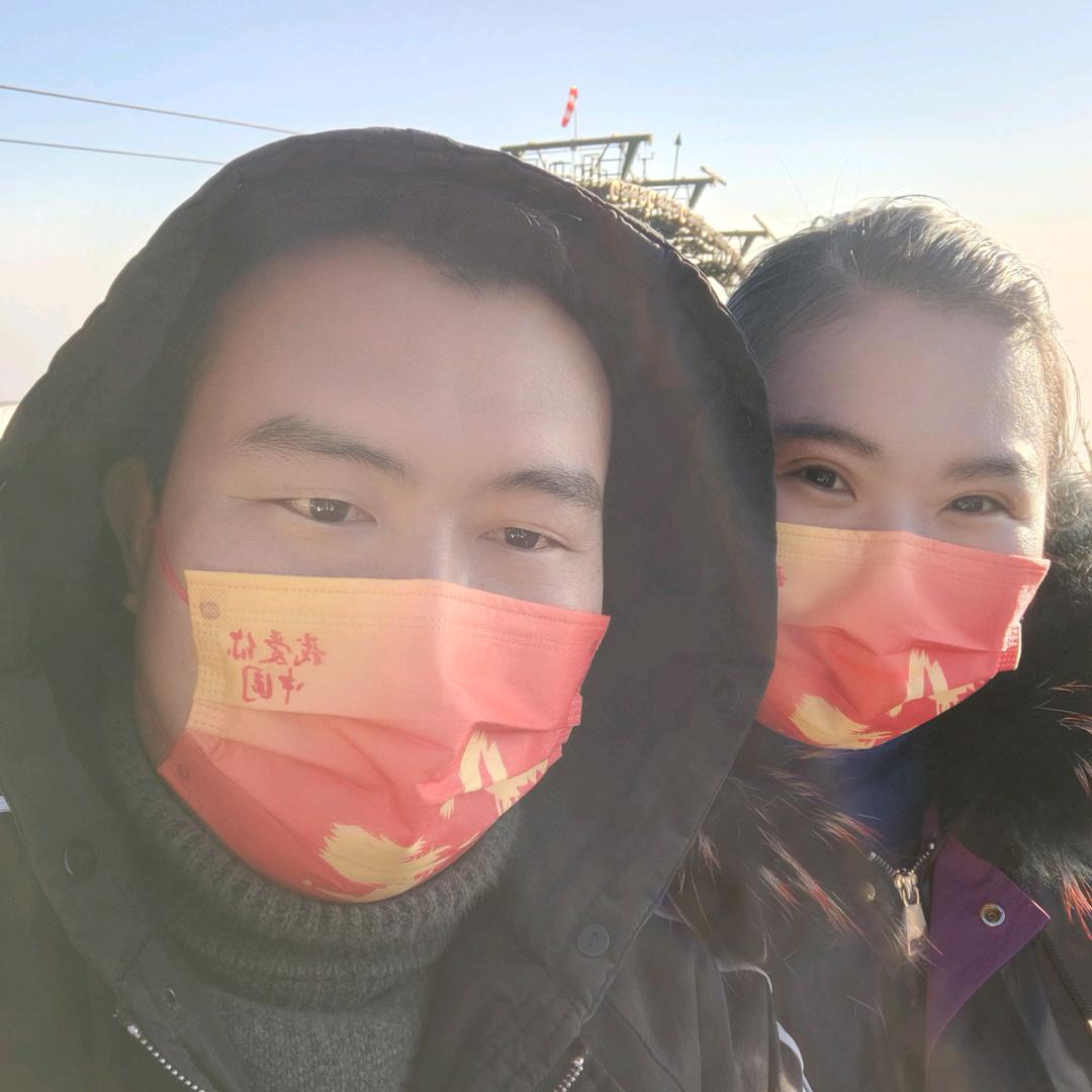 陈伟结善缘
