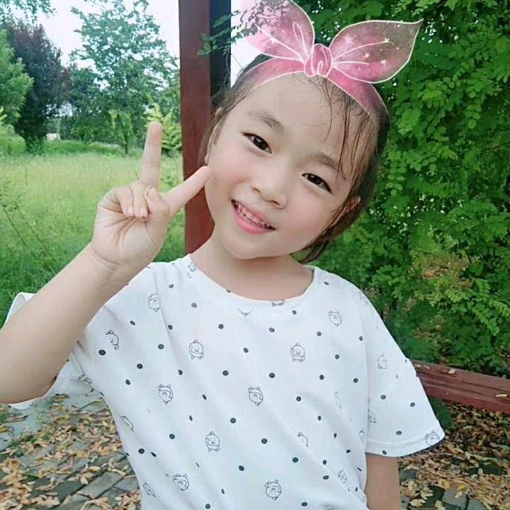 新蓝天童装区心心