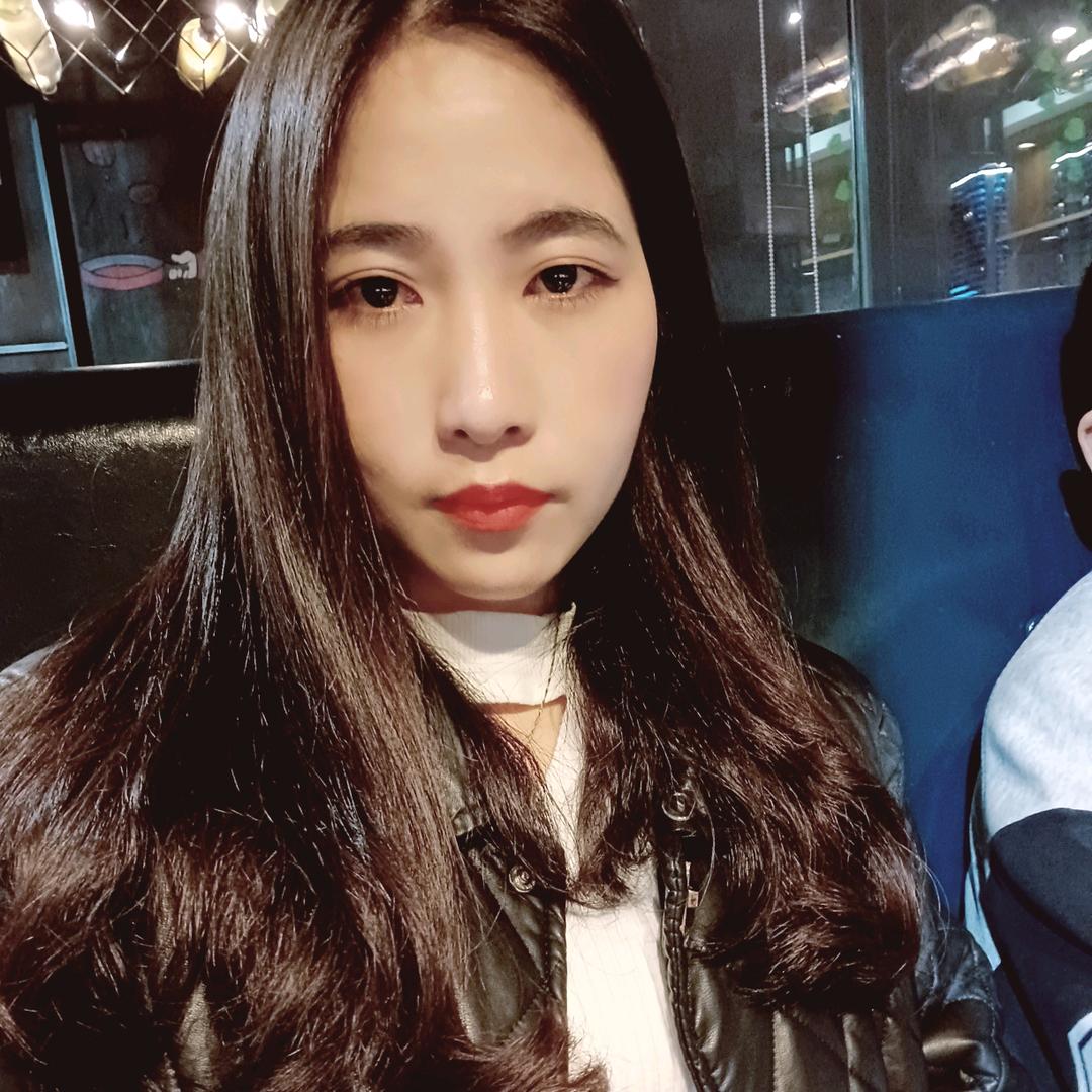 洛迪雅门窗  (韩园园)