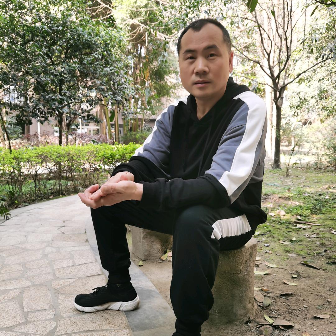 阳光曳舞—小凰人1599