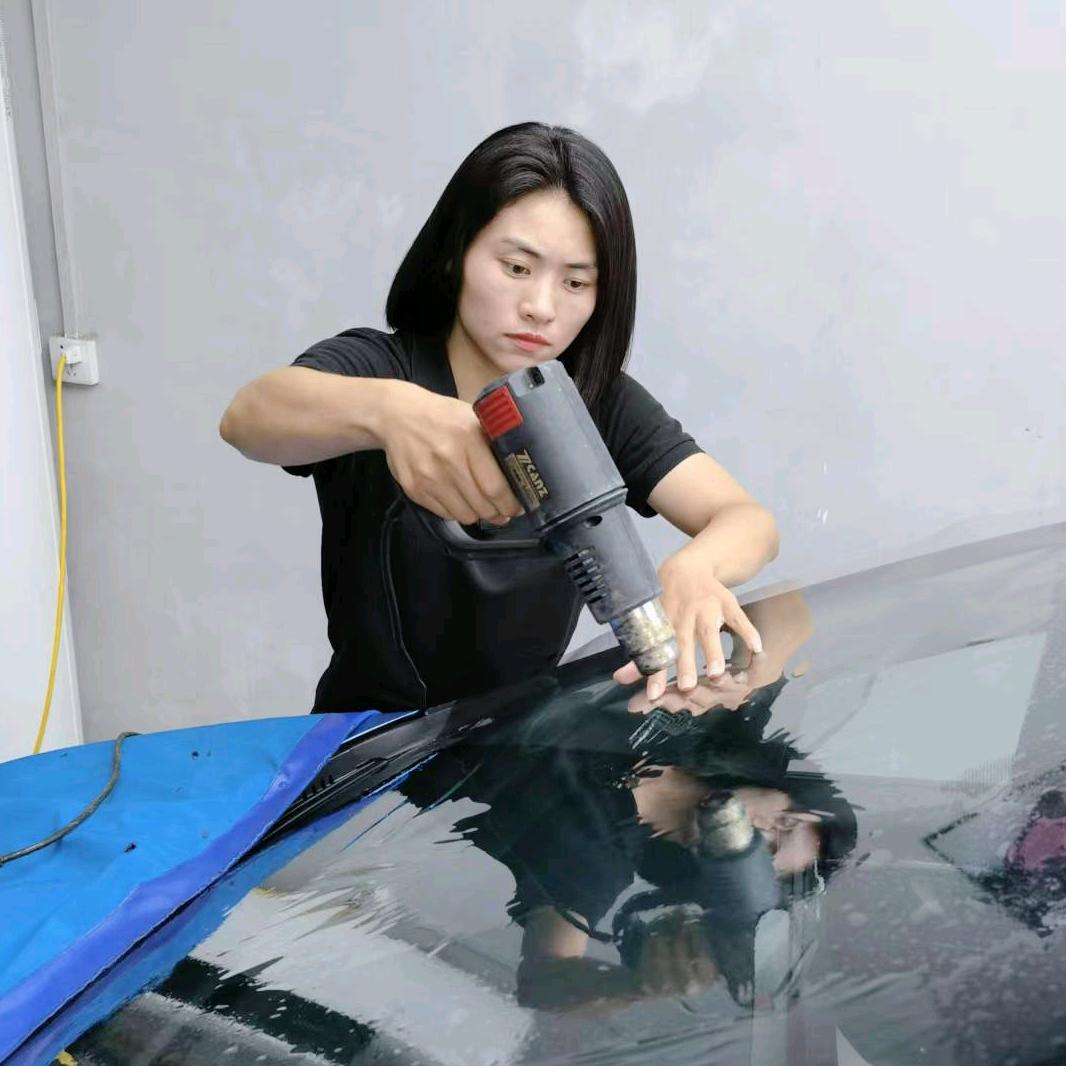 中牟混世膜王汽车贴膜专家