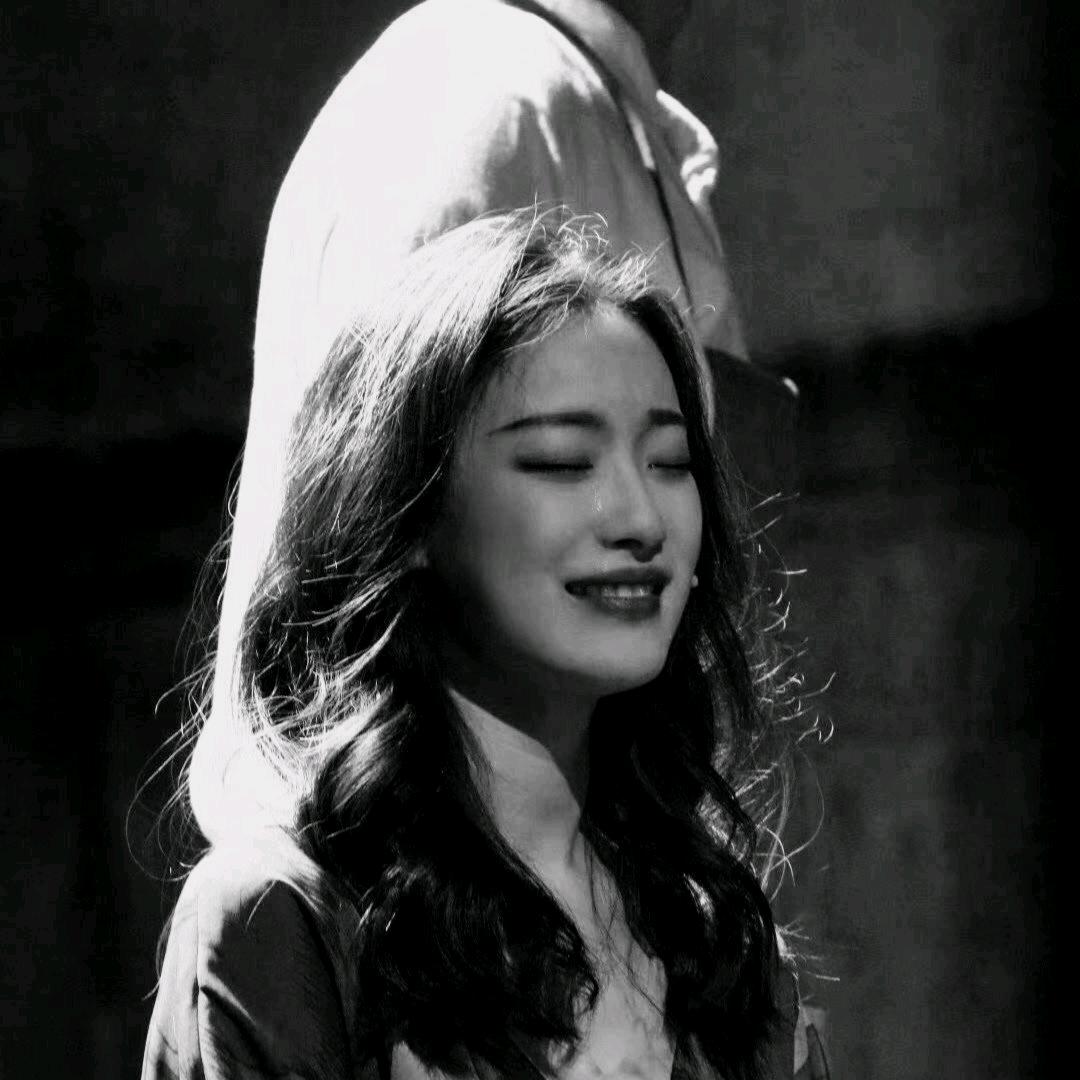 一笑(*^．^*) 尔过