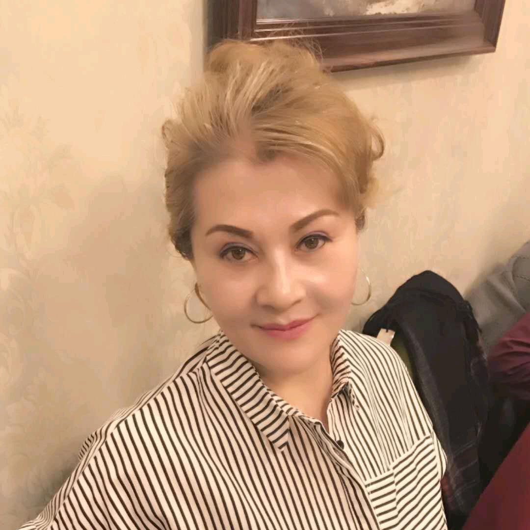 蓝色妖姬🌹