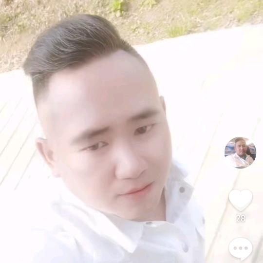 ~*封心，锁🔒爱(๑•॒̀