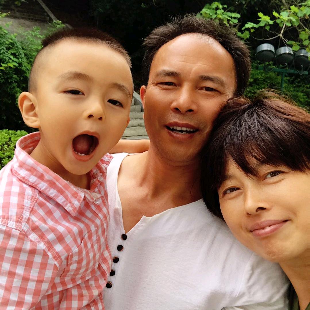 鲁溪石匠刘诗雾