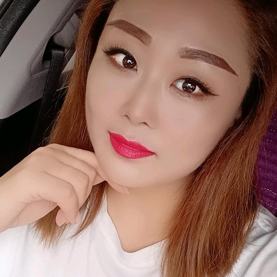 女人为谁妆（请勿连赞 ）